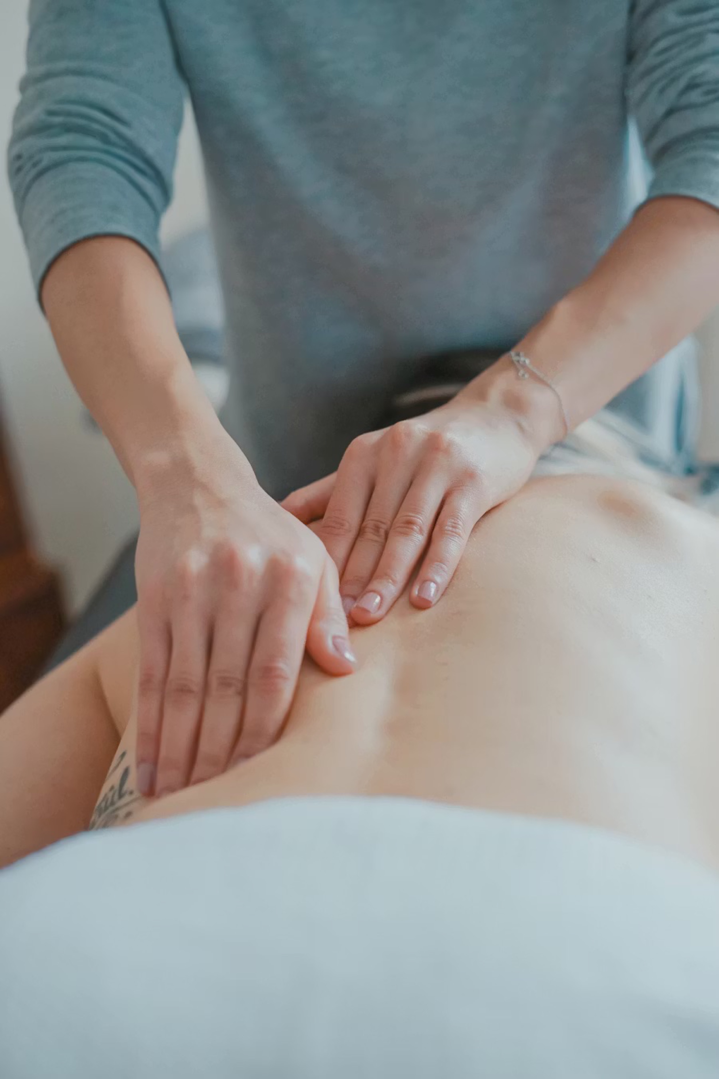 AromaTouch-Treatment-Selfcare-Studio-Hemma-1